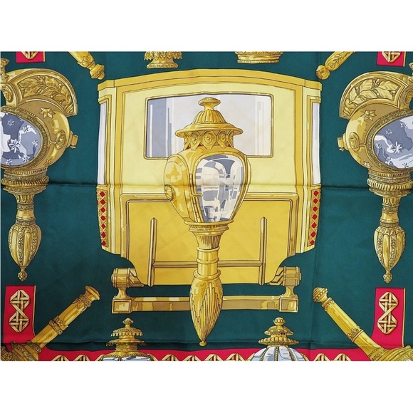 Hermes Green and Gold Carriage Motif Scarf - Picture 8 of 13